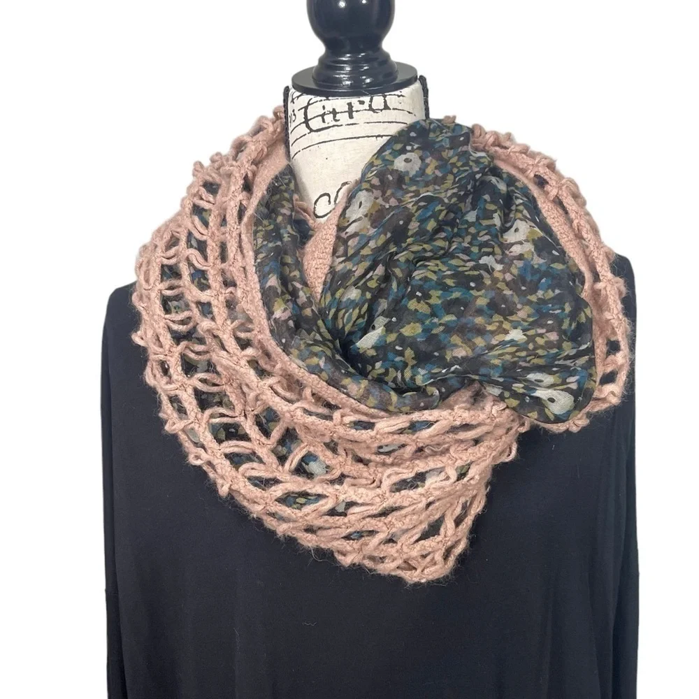 Urban Outfitters Pins & Needles Crochet Infinity Reversible Scarf